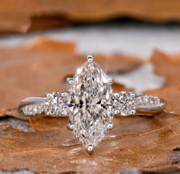 Maxine Ring | Weißgold