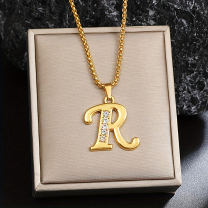 Halskette mit Initial-Anhänger und Kristall-Akzent | Gold