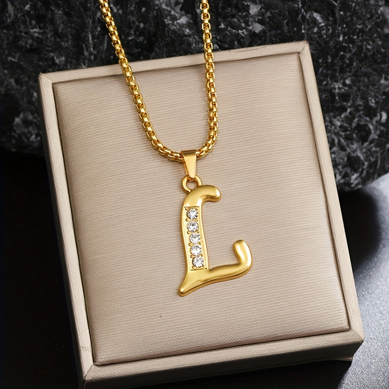 Halskette mit Initial-Anhänger und Kristall-Akzent | Gold