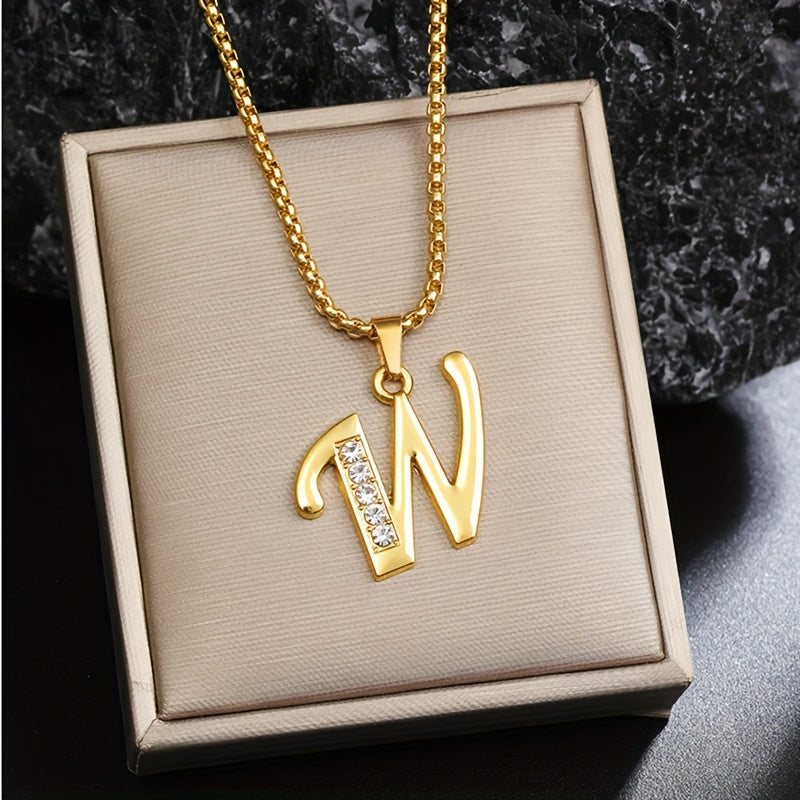 Halskette mit Initial-Anhänger und Kristall-Akzent | Gold