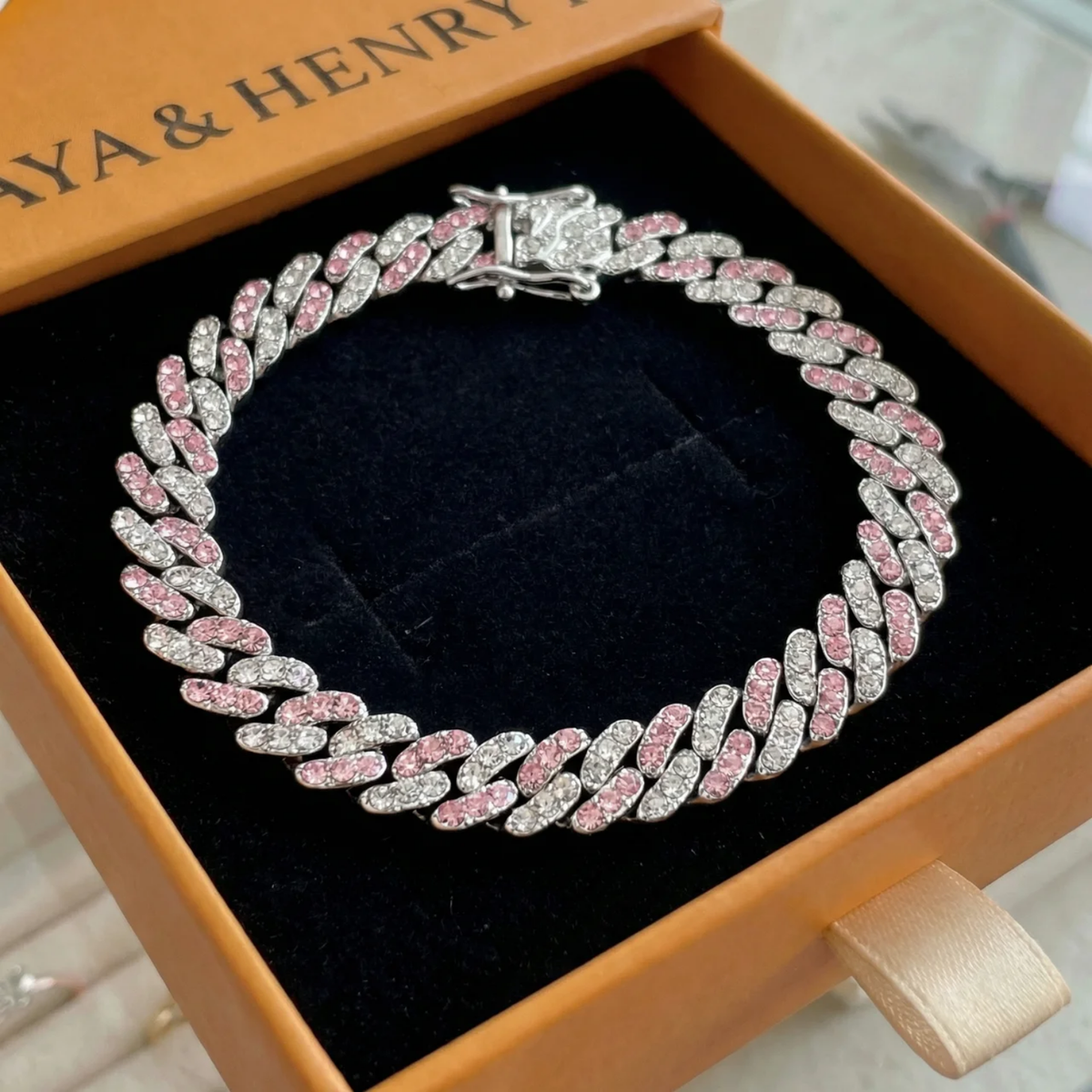 Arktisches Rouge Kubanisches Armband | Weißgold