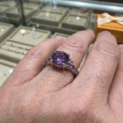 Celia Virelyn Ring | Weißgold