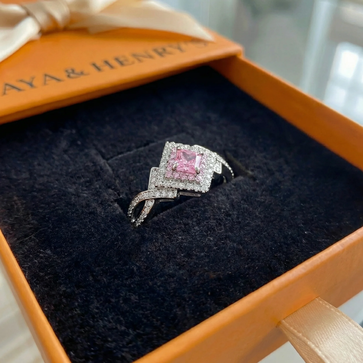 Couture Pavé-Vierkantring | Weißgold