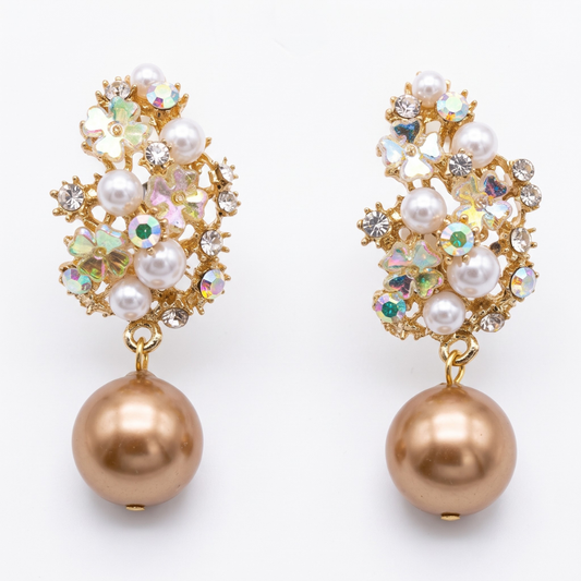 Elegante Blumen Perlenohrringe | Gold