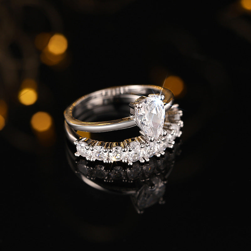 Vivienne Hartley Ring | Weißgold
