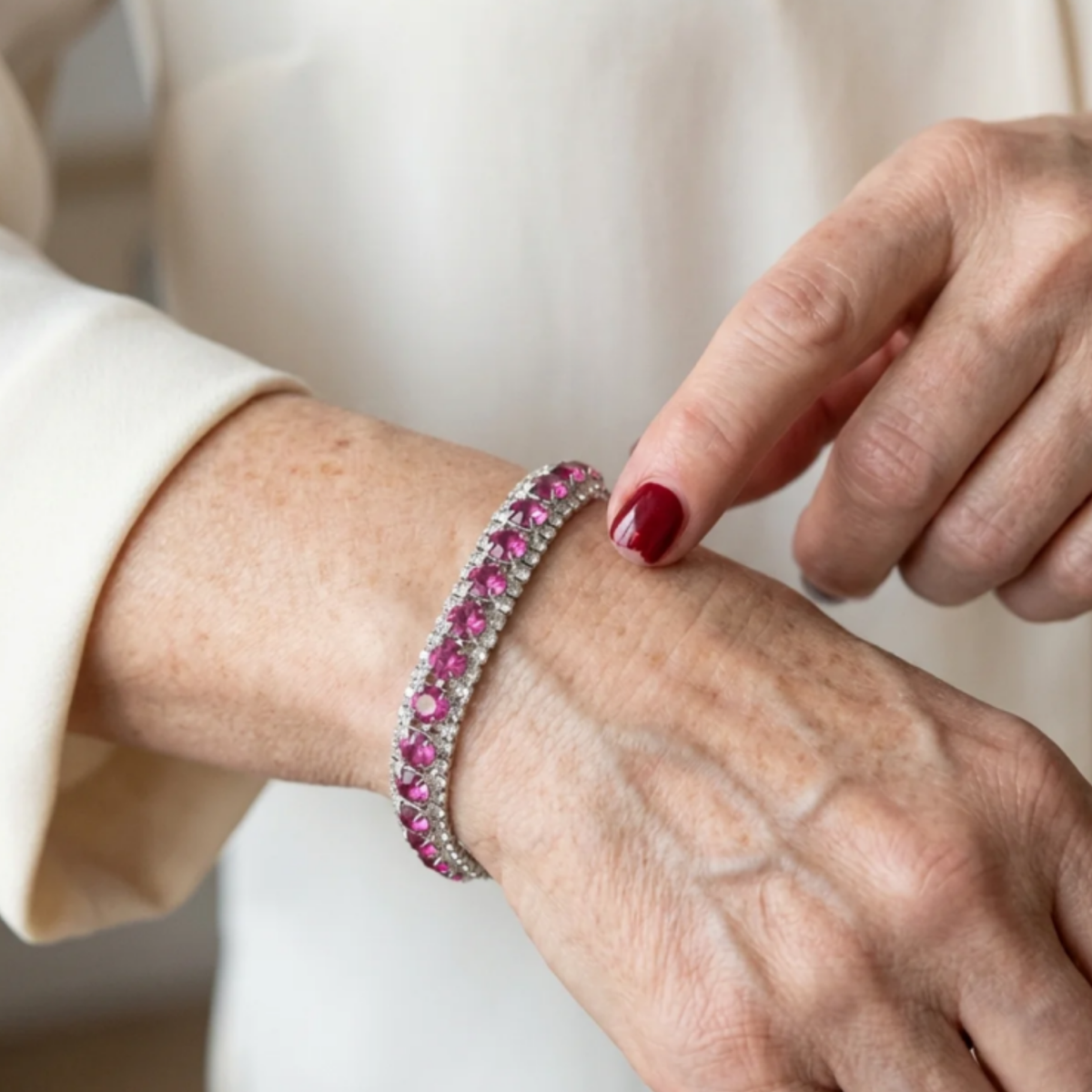 Roseglow Tennis Bracelet | White Gold
