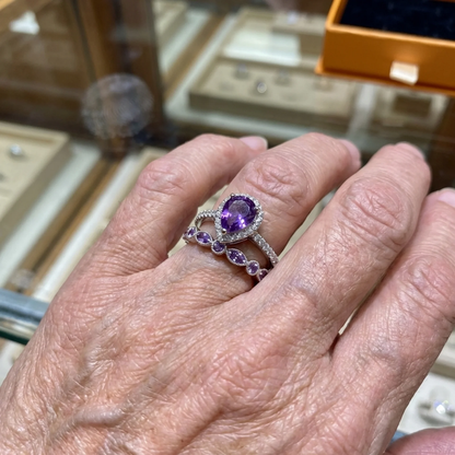 Tropfenförmiger Amethyst-Ring – Set | Weißgold
