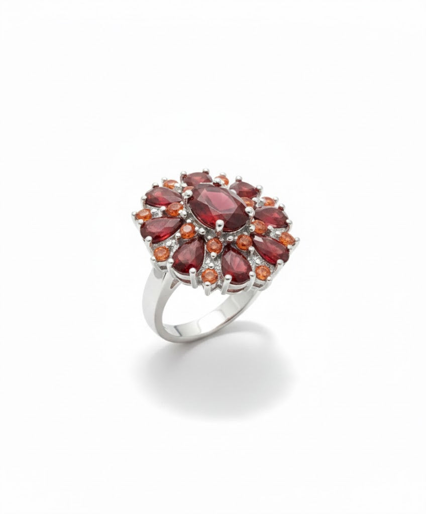 Scarlet Petal Ring | Gold